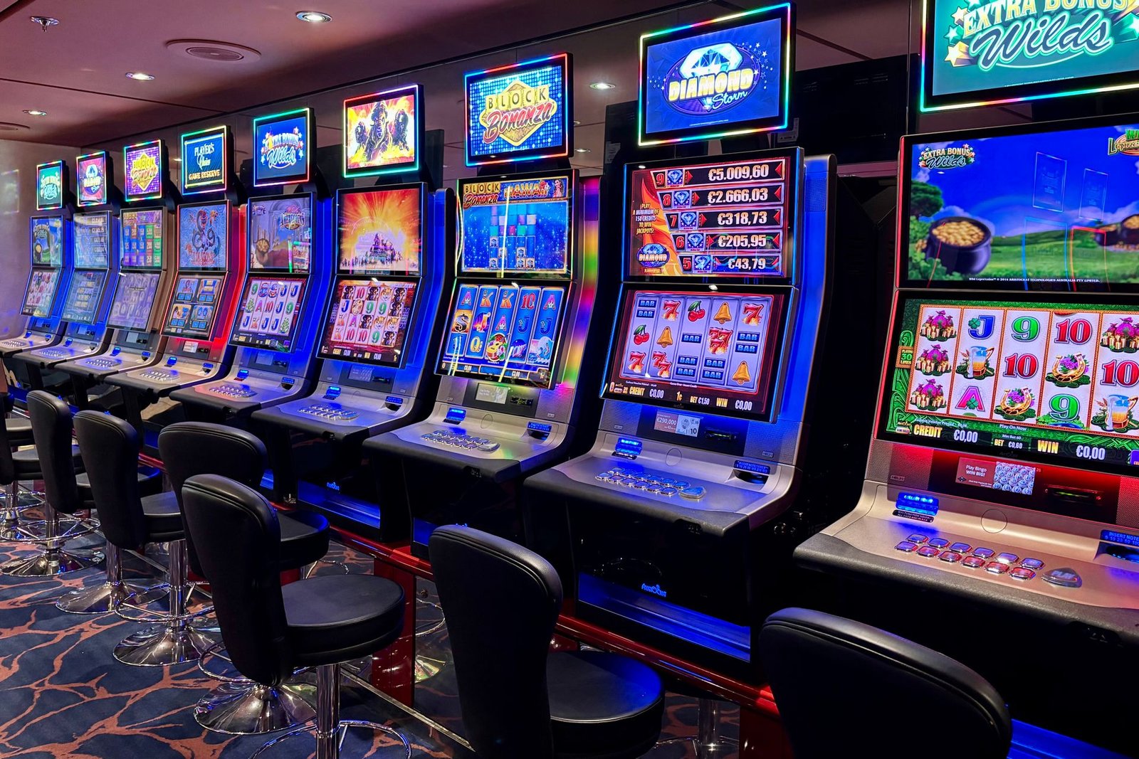 Crazy Vegas Review: Top Fast Withdrawal Rakeback Casino Guide